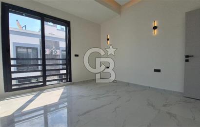 Lüks 2 havuzlu 3+1 Sıfır Villa