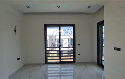 Lüks 2 havuzlu 3+1 Sıfır Villa