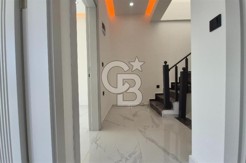 Lüks 2 havuzlu 3+1 Sıfır Villa