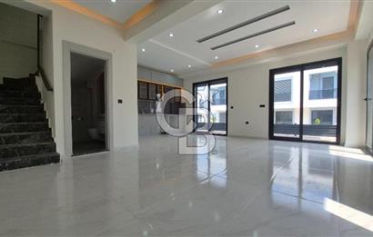 Lüks 2 havuzlu 3+1 Sıfır Villa