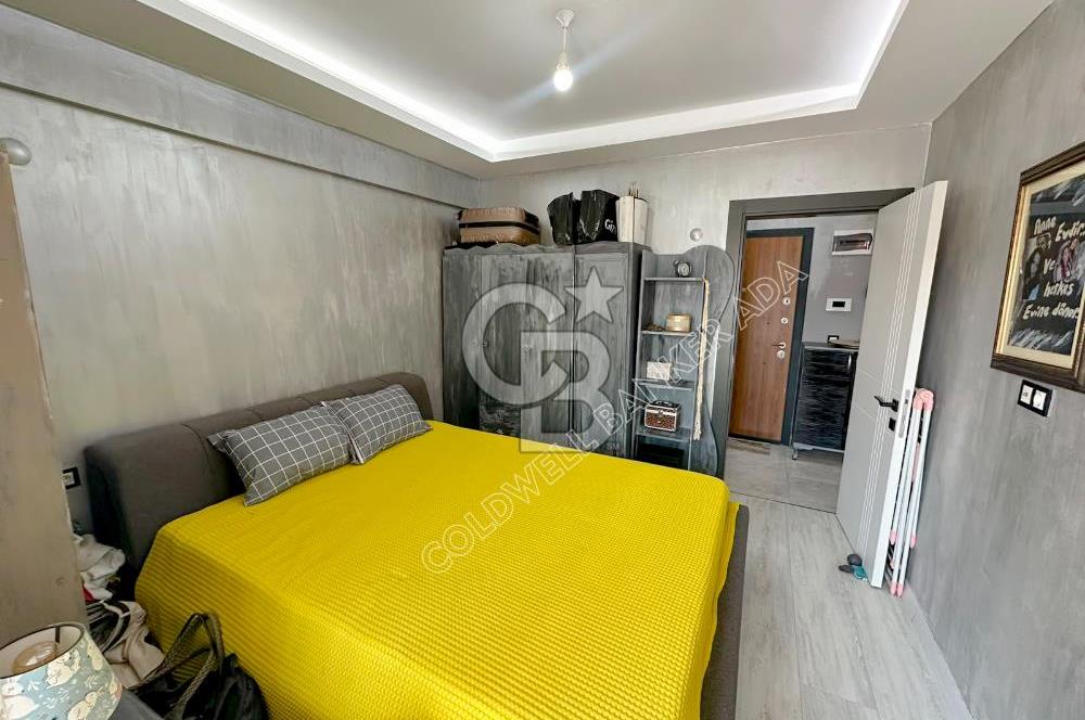 Kuşadası Merkezde Full Eşyalı Satılık Fırsat 1+1