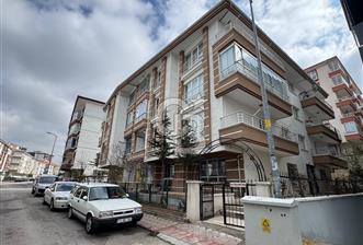 Yozgat Bulvarı'na 1,5 km Mesafede Kiralık 3+1  - 1 - 366796