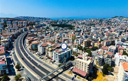 Kuşadası Merkezde Full Eşyalı Satılık Fırsat 1+1