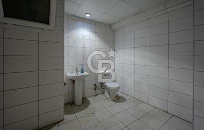 İzmir 1. Sanayi'de 1.500 m² Komple Bina Kiralık