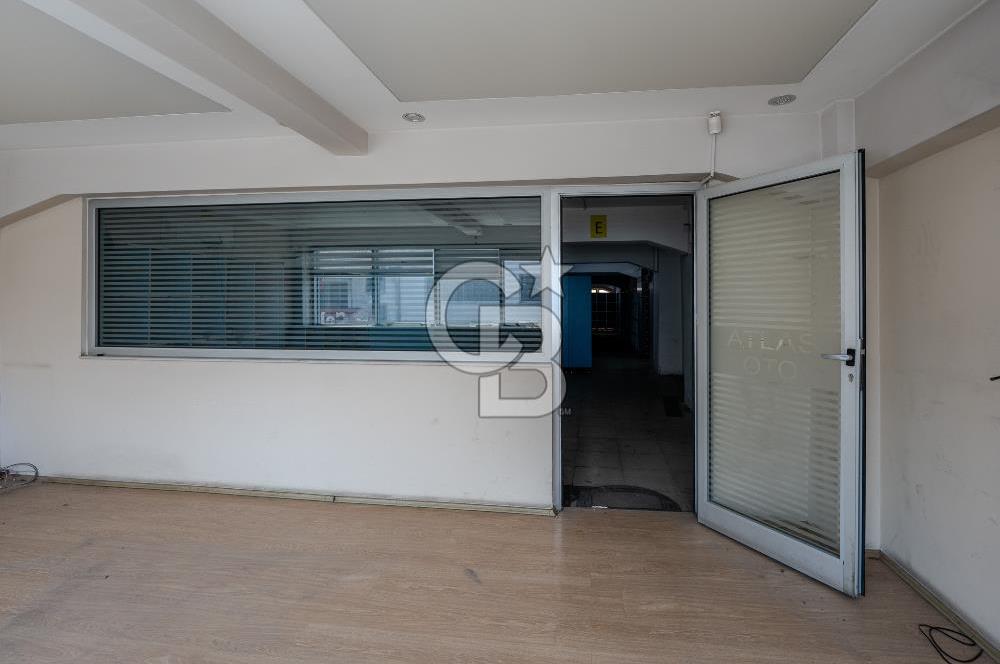 İzmir 1. Sanayi'de 1.500 m² Komple Bina Kiralık