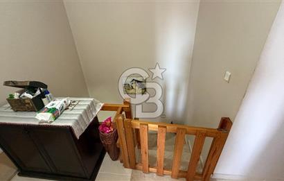 Yenifoça Fatih Mah. Satılık 3+1 Villa