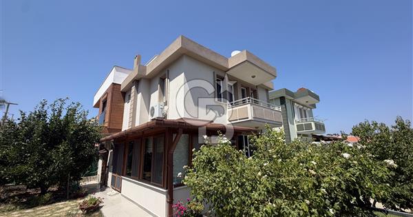 Yenifoça Fatih Mah. Satılık 3+1 Villa - 366812