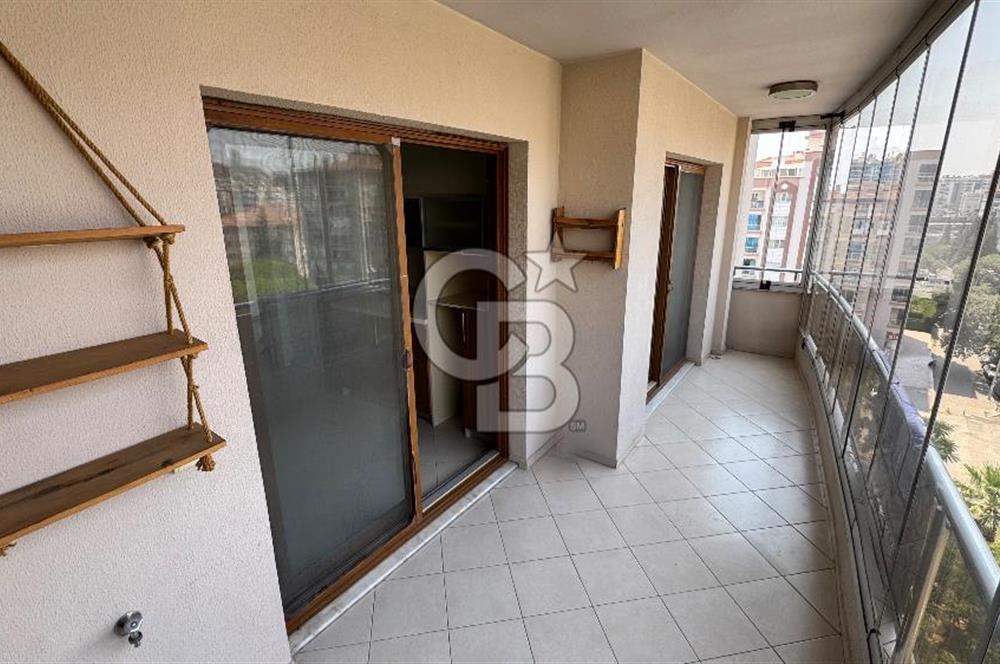 Karşıyaka Zübeyde Hanım Mahallesi Kiralık 3+1 Daire