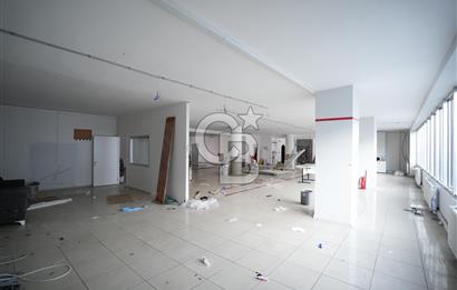 Üsküdar da 500 m2 kiralık atölye 