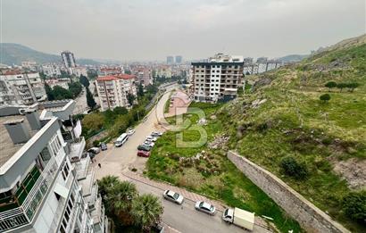 Karşıyaka Zübeyde Hanım Mahallesi'nde 3+1 Satılık Boş Daire