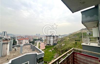 Karşıyaka Zübeyde Hanım Mahallesi'nde 3+1 Satılık Boş Daire