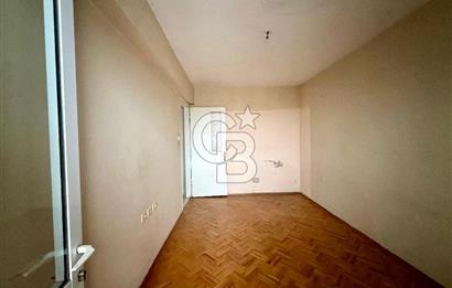Karşıyaka Zübeyde Hanım Mahallesi'nde 3+1 Satılık Boş Daire