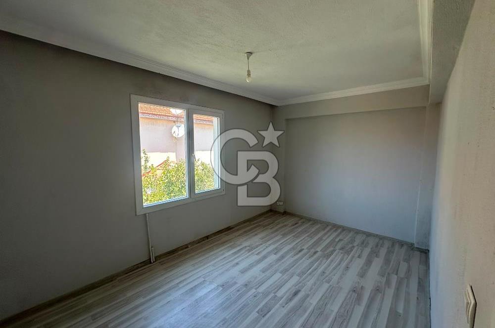 Foça Hacıveli Mah. Kiralık 2+1 Kapalı Mutfaklı Daire