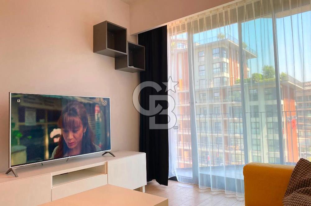 Folkart Life Bornova'da Havuz Cepheli 1+1 Eşyalı Kiralık Daire