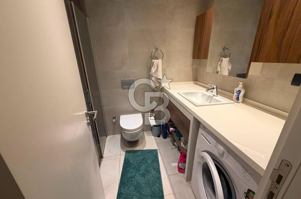Folkart Life Bornova'da Havuz Cepheli 1+1 Eşyalı Kiralık Daire