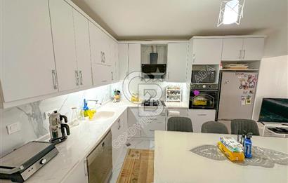 KUŞADASI MERKEZDE DENİZE YÜRÜME MESAFESİNDE DAİRE FİYATINA DENİZ MANZARALI 3+1 VİLLA 
