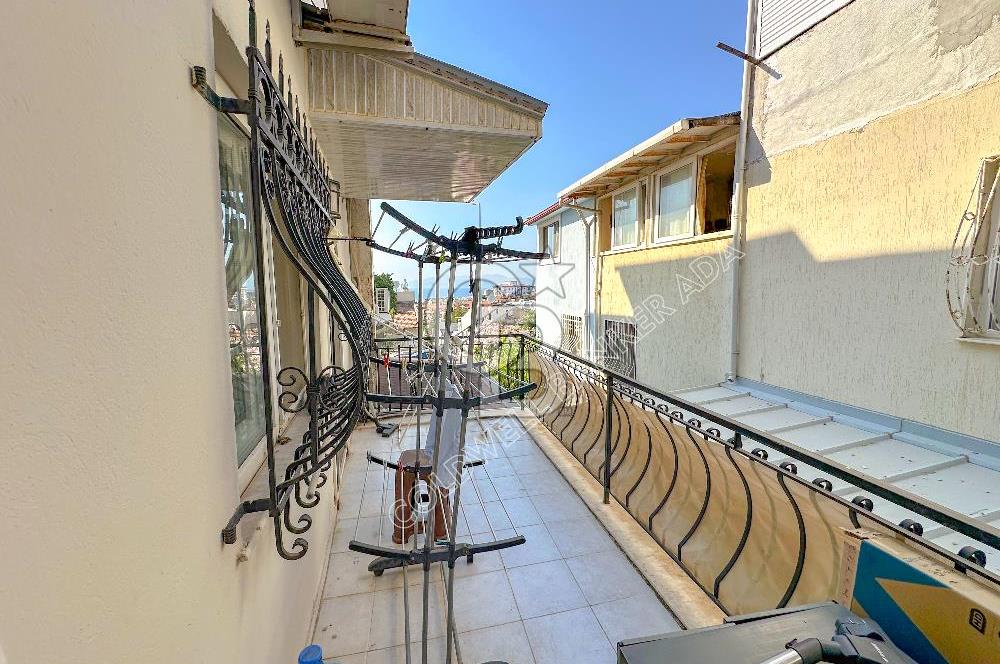 KUŞADASI MERKEZDE DENİZE YÜRÜME MESAFESİNDE DAİRE FİYATINA DENİZ MANZARALI 3+1 VİLLA 