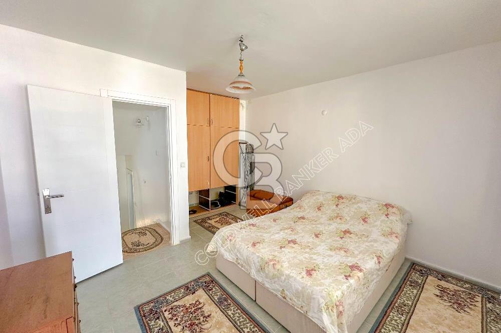 KUŞADASI MERKEZDE DENİZE YÜRÜME MESAFESİNDE DAİRE FİYATINA DENİZ MANZARALI 3+1 VİLLA 