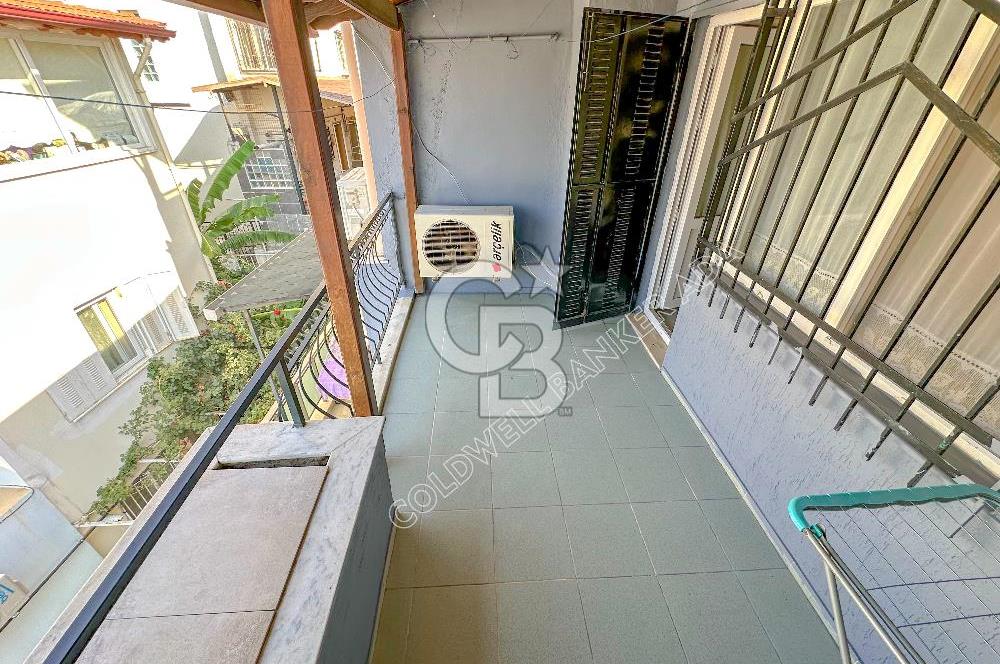 KUŞADASI MERKEZDE DENİZE YÜRÜME MESAFESİNDE DAİRE FİYATINA DENİZ MANZARALI 3+1 VİLLA 