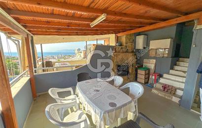 KUŞADASI MERKEZDE DENİZE YÜRÜME MESAFESİNDE DAİRE FİYATINA DENİZ MANZARALI 3+1 VİLLA 