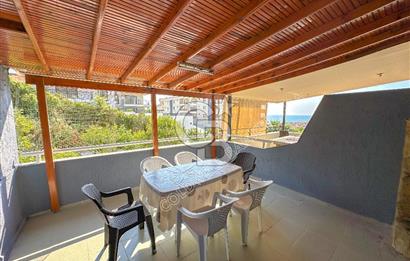 KUŞADASI MERKEZDE DENİZE YÜRÜME MESAFESİNDE DAİRE FİYATINA DENİZ MANZARALI 3+1 VİLLA 