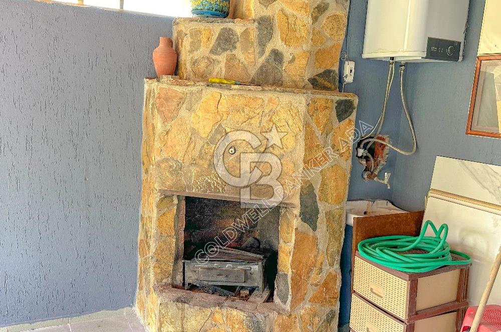 KUŞADASI MERKEZDE DENİZE YÜRÜME MESAFESİNDE DAİRE FİYATINA DENİZ MANZARALI 3+1 VİLLA 