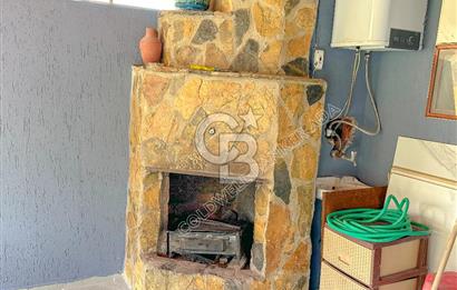 KUŞADASI MERKEZDE DENİZE YÜRÜME MESAFESİNDE DAİRE FİYATINA DENİZ MANZARALI 3+1 VİLLA 