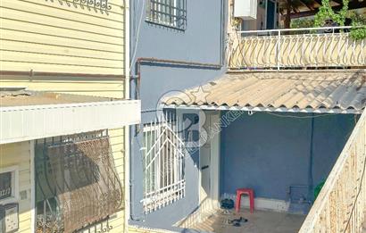 KUŞADASI MERKEZDE DENİZE YÜRÜME MESAFESİNDE DAİRE FİYATINA DENİZ MANZARALI 3+1 VİLLA 