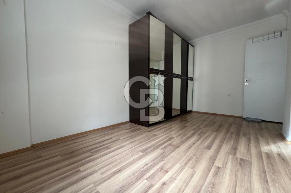 Bostanlı Gastronomi Sokağı'nda Kiralık 2+1 Daire