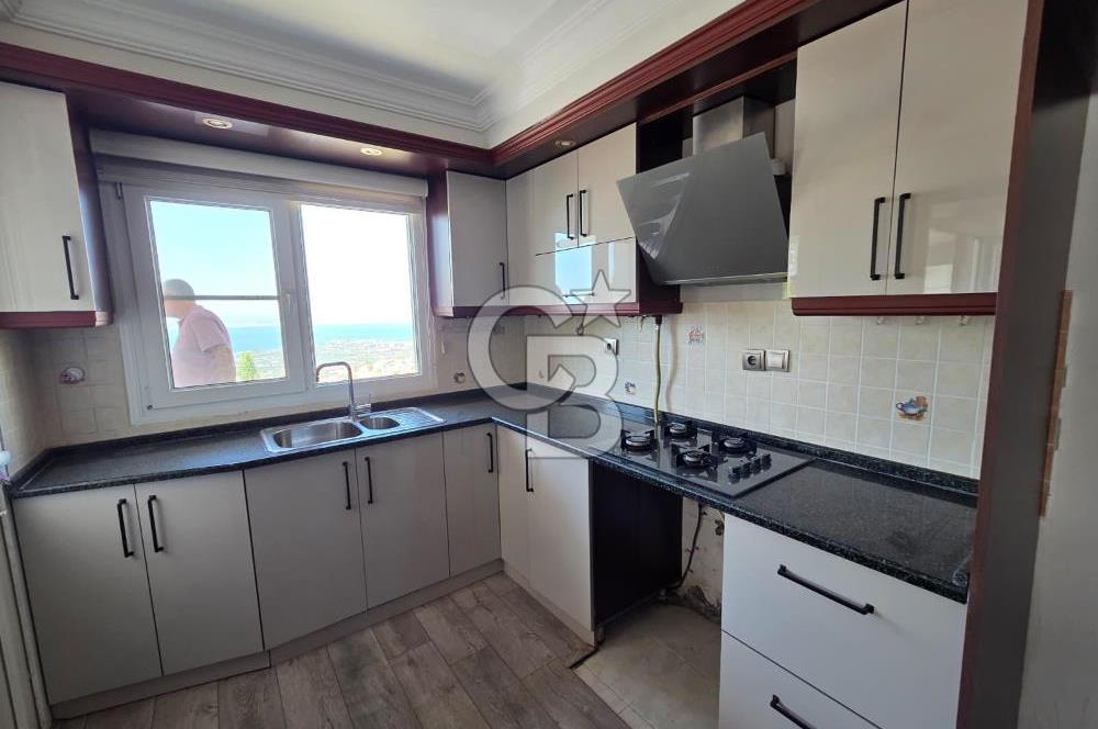 Narlıderede Deniz Manzaralı Site içi Havuzlu Otoparklı Daire