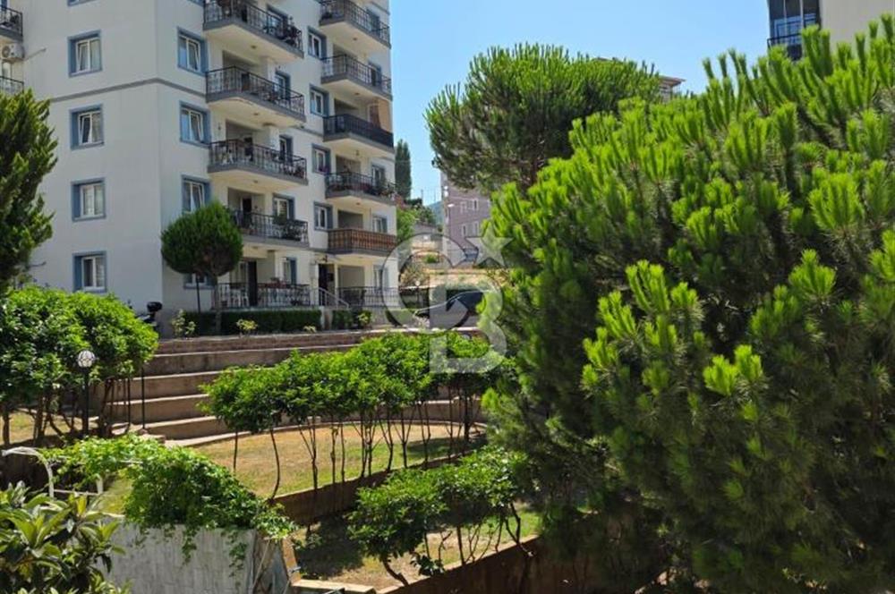 Narlıderede Deniz Manzaralı Site içi Havuzlu Otoparklı Daire