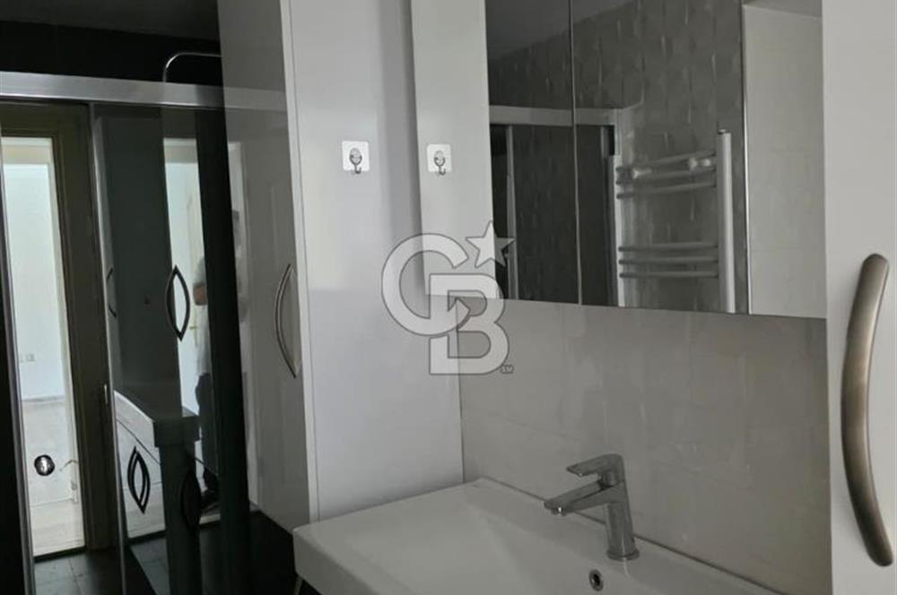 Narlıderede Deniz Manzaralı Site içi Havuzlu Otoparklı Daire