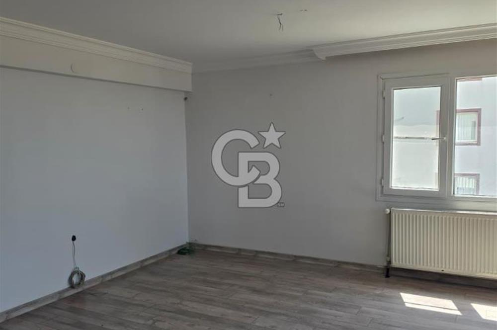 Narlıderede Deniz Manzaralı Site içi Havuzlu Otoparklı Daire