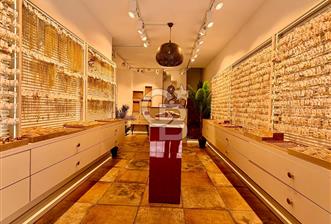 MODA’DA YOĞUN YAYA TRAFİĞİ ÜZERİNDE, AVANTAJLI KİRA İLE DEVREN DÜKKÂN - 1 - 366774