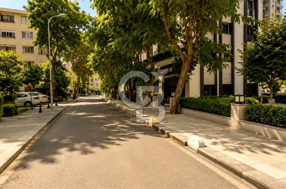 SUADİYE BAĞDAT CADDESİ'NE YÜRÜME MESAFESİNDE OTOPARKLI 3+1 