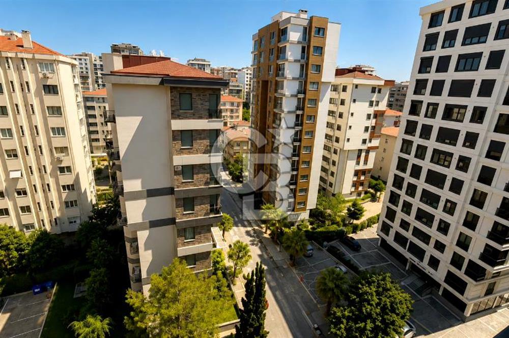 SUADİYE BAĞDAT CADDESİ'NE YÜRÜME MESAFESİNDE OTOPARKLI 3+1 