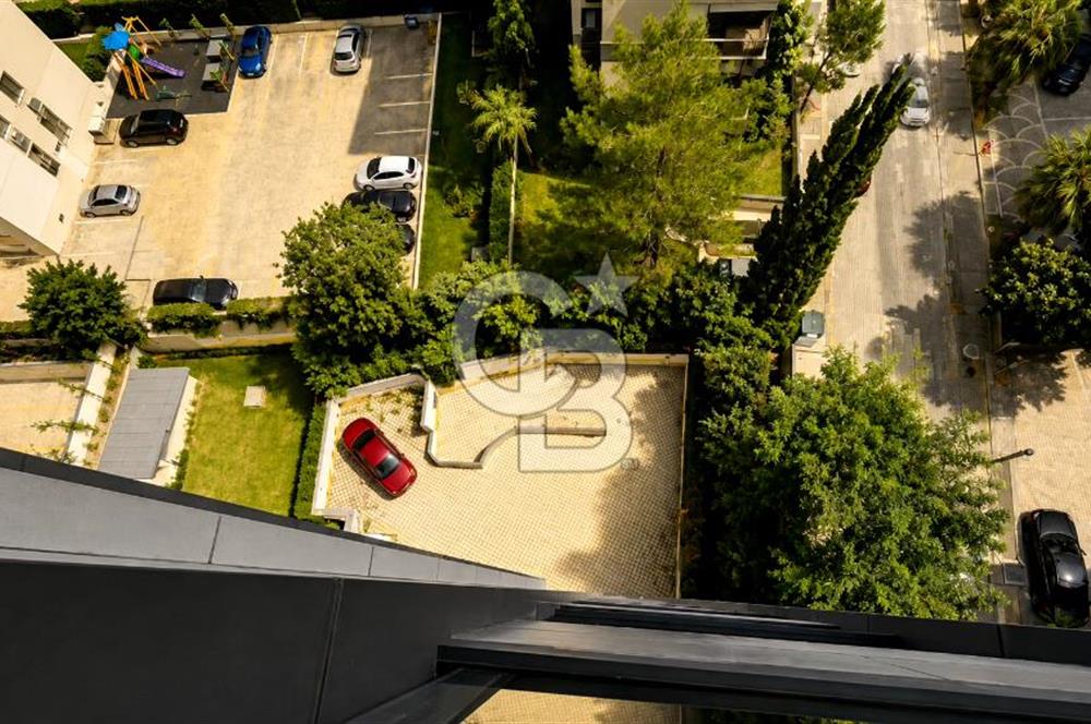 SUADİYE BAĞDAT CADDESİ'NE YÜRÜME MESAFESİNDE OTOPARKLI 3+1 