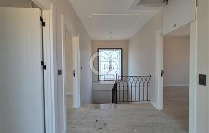 Altınova’da Denize 250 Metre Mesafede Müstakil Sıfır Villa