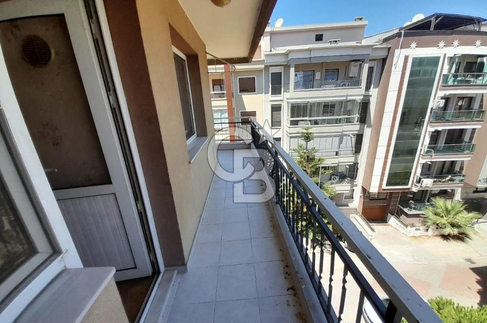 KARŞIYAKA YALI MAHALLESİNDE 3+1 ÜÇ YANI AÇIK HARİKA DAİRE