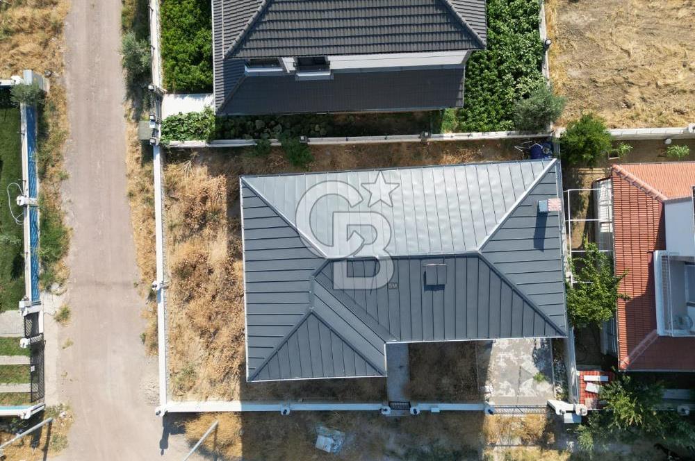 Altınova’da Denize 250 Metre Mesafede Müstakil Sıfır Villa