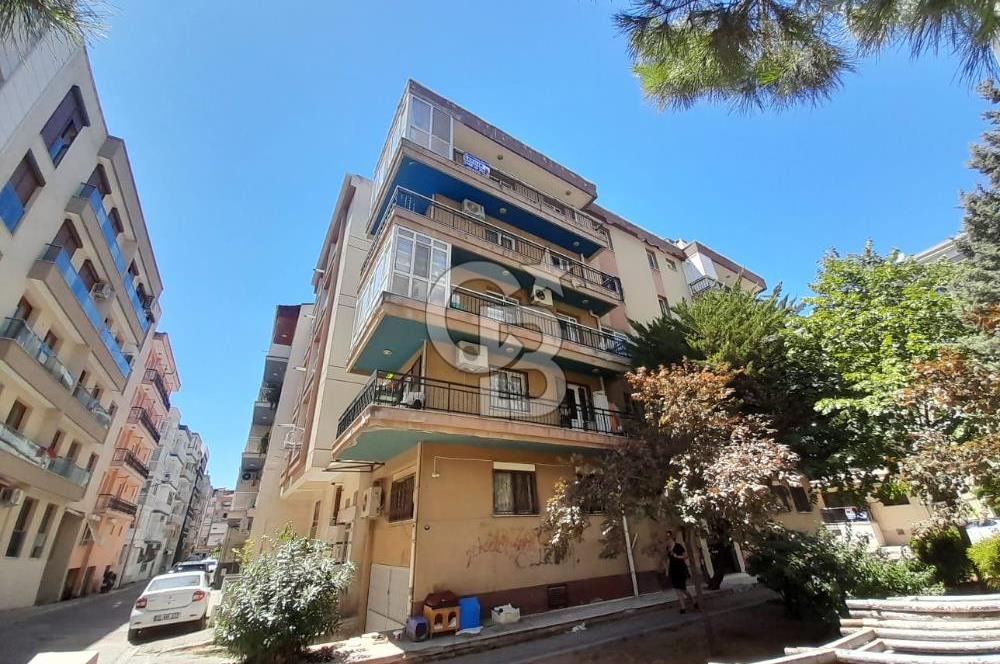 KARŞIYAKA YALI MAHALLESİNDE 3+1 ÜÇ YANI AÇIK HARİKA DAİRE