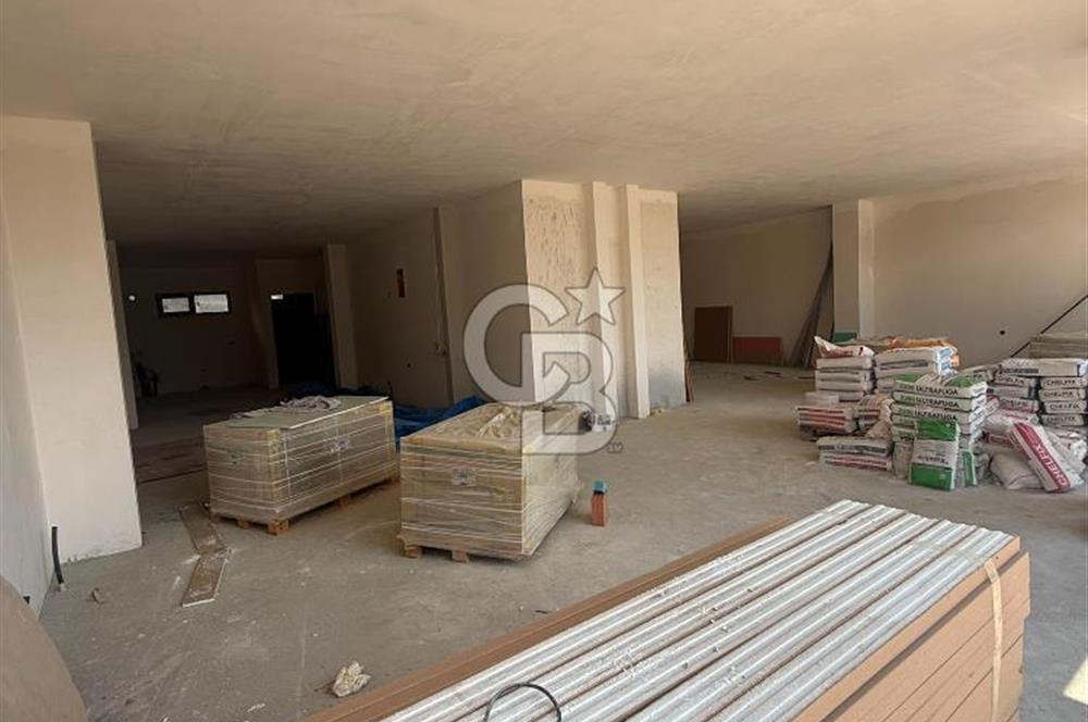 HABİBLER DE ESKİ EDİRNE ASFALTINA 1 SOKAK MESAFEDE 600 M2 DÜKKAN