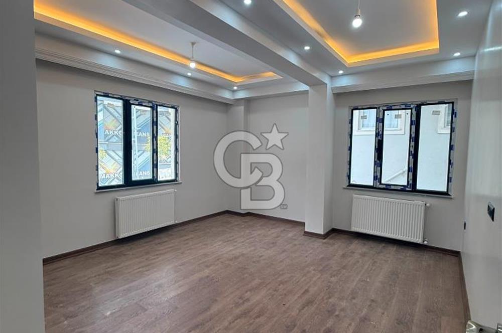 TAŞOLUK YEŞİL CAMİ YAKINI OTOPARKLI VE EBEVEYN BANYOLU 3+1 DAİRE