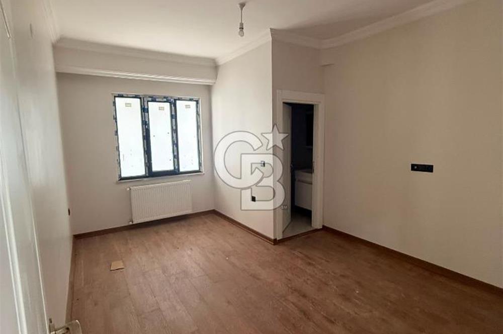 TAŞOLUK YEŞİL CAMİ YAKINI OTOPARKLI VE EBEVEYN BANYOLU 3+1 DAİRE
