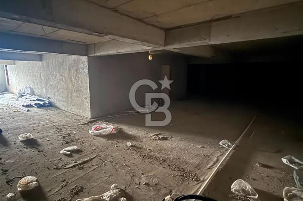 HABİBLER DE ESKİ EDİRNE ASFALTINA 1 SOKAK MESAFEDE 600 M2 DÜKKAN