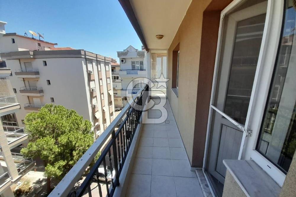 KARŞIYAKA YALI MAHALLESİNDE 3+1 ÜÇ YANI AÇIK HARİKA DAİRE