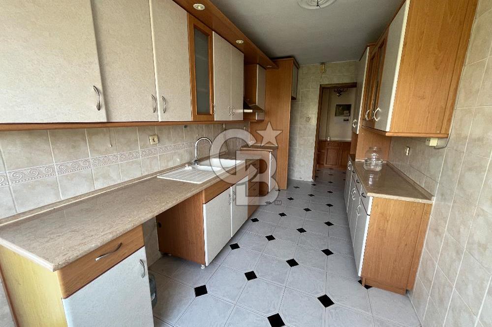 Karşıyaka Bahçelievler Mh. Kiralık Önü Açık Ferah 3+1 Daire
