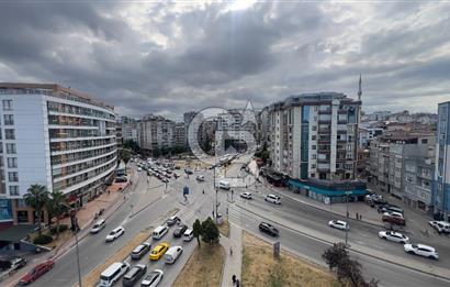 SAMSUN'UN MERKEZİNDE FULL MANZARALI 3+1 FIRSAT DAİRE