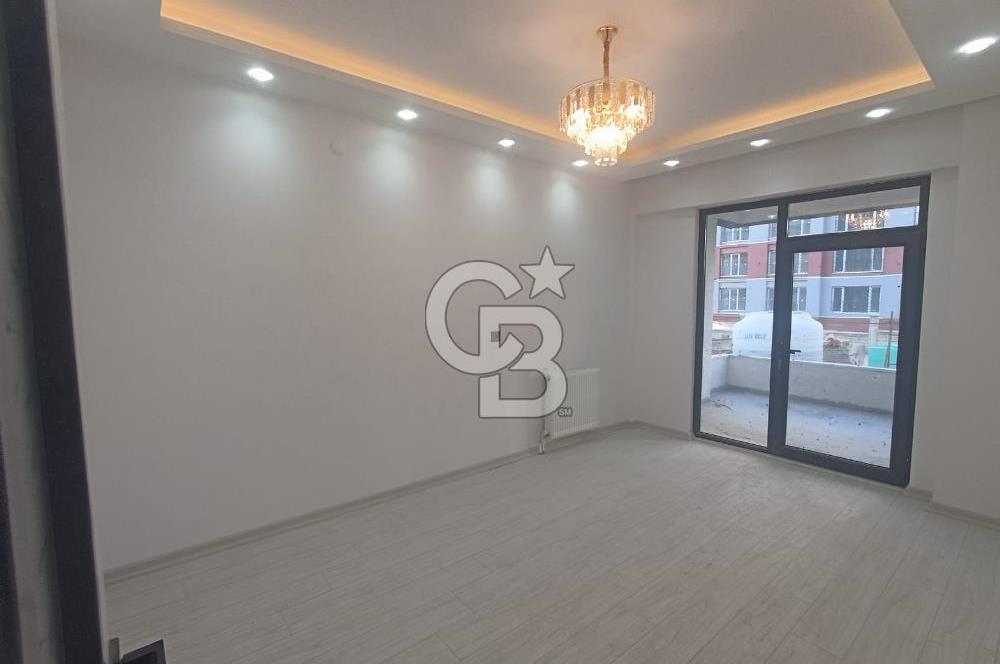 COLDWELL BANKER'den BOSTANBAŞI'nda FORE KAZIKLI SATILIK DAİRE