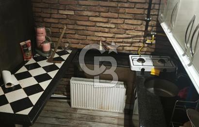çekmeköyde 10 yılda amortismanı tamamlayan merkezi konumda köşe dükkan